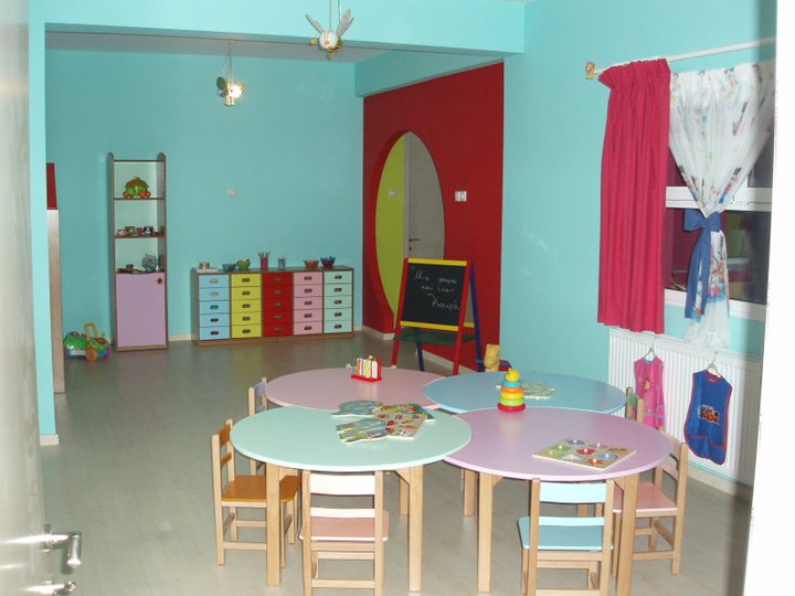 ΠΑΙΔΙΚΟΣ ΣΤΑΘΜΟΣ ΜΙΑ ΦΟΡΑ ΚΙ ΕΝΑΝ ΚΑΙΡΟ ΓΙΑΝΝΟΥΛΗ ΛΑΡΙΣΑ ΣΑΚΕΛΛΑΡΙΟΥ ΕΛΕΥΘΕΡΙΑ