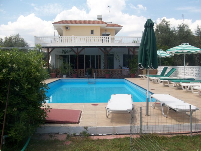 ΞΕΝΟΔΟΧΕΙΟ VARELIS HOTEL ΑΡΧΑΓΓΕΛΟΣ ΡΟΔΟΣ ΔΩΔΕΚΑΝΗΣΑ ΒΑΡΕΛΗΣ ΕΜΜΑΝΟΥΗΛ