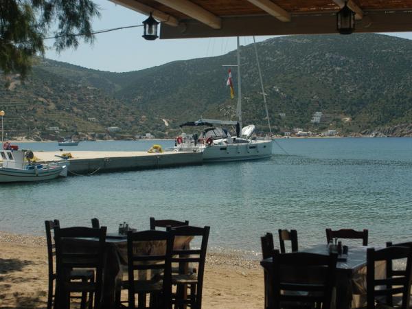 ΕΣΤΙΑΤΟΡΙΟ ΕΛΛΗΝΙΚΗ ΚΟΥΖΙΝΑ ΤΟ ΤΣΙΚΑΛΙ ΒΑΘΥ ΣΙΦΝΟΣ