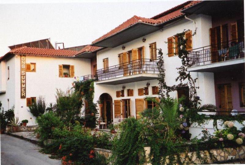 ΞΕΝΟΔΟΧΕΙΟ LONG SUMMER ΣΥΒΟΤΑ ΗΓΟΥΜΕΝΙΤΣΑ ΘΕΣΠΡΩΤΙΑ