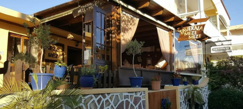 ΤΑΒΕΡΝΑ ΜΕΖΕΔΟΠΩΛΕΙΟ ΟΥΖΕΡΙ ΜΕΖΕ ΜΕΖΕ ΚΑΛΥΘΙΕΣ ΡΟΔΟΣ ΚΑΛΛΙΓΑΣ ΧΡΗΣΤΟΣ